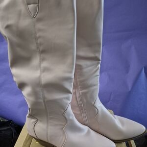 Pink Knee-High Women's Boots Size 11